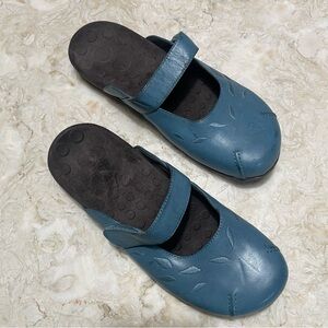 Orthaheel Blue Vegan Leather Slip-On Mules Sz 11